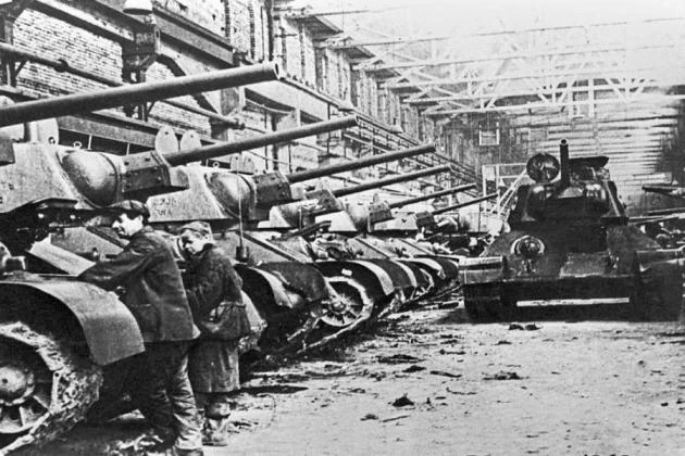 T-34: Το θρυλικό σοβιετικό άρμα που διέλυσε τα ναζιστικά Panzer (βίντεο)